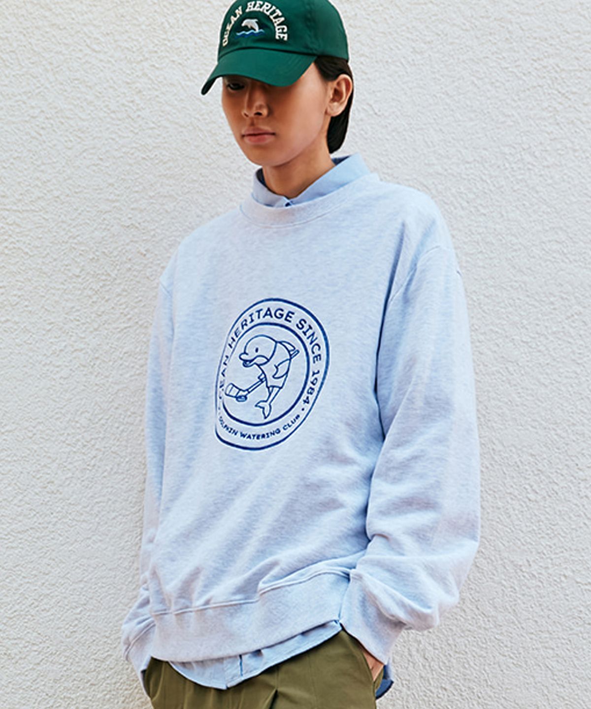 돌핀웨이브어패럴(DOLPHIN WAVE APPAREL) 하키보이 돌고래 맨투맨 쿨그레이