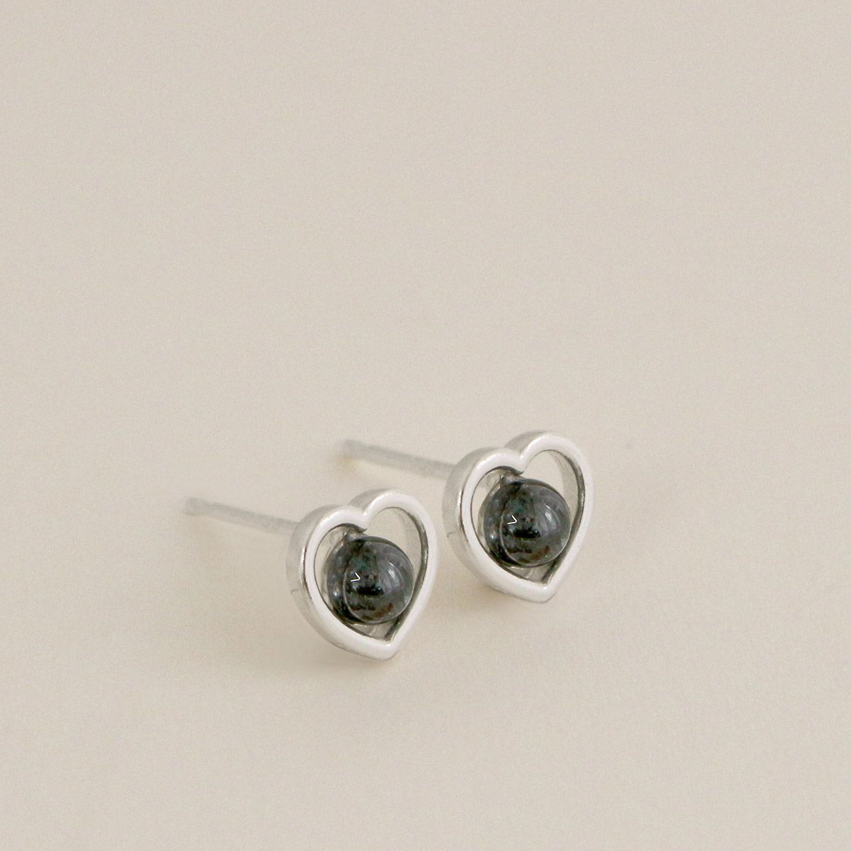 47베이지(47BAG) 925 Silver Erica Heart Earrings/ 에리카