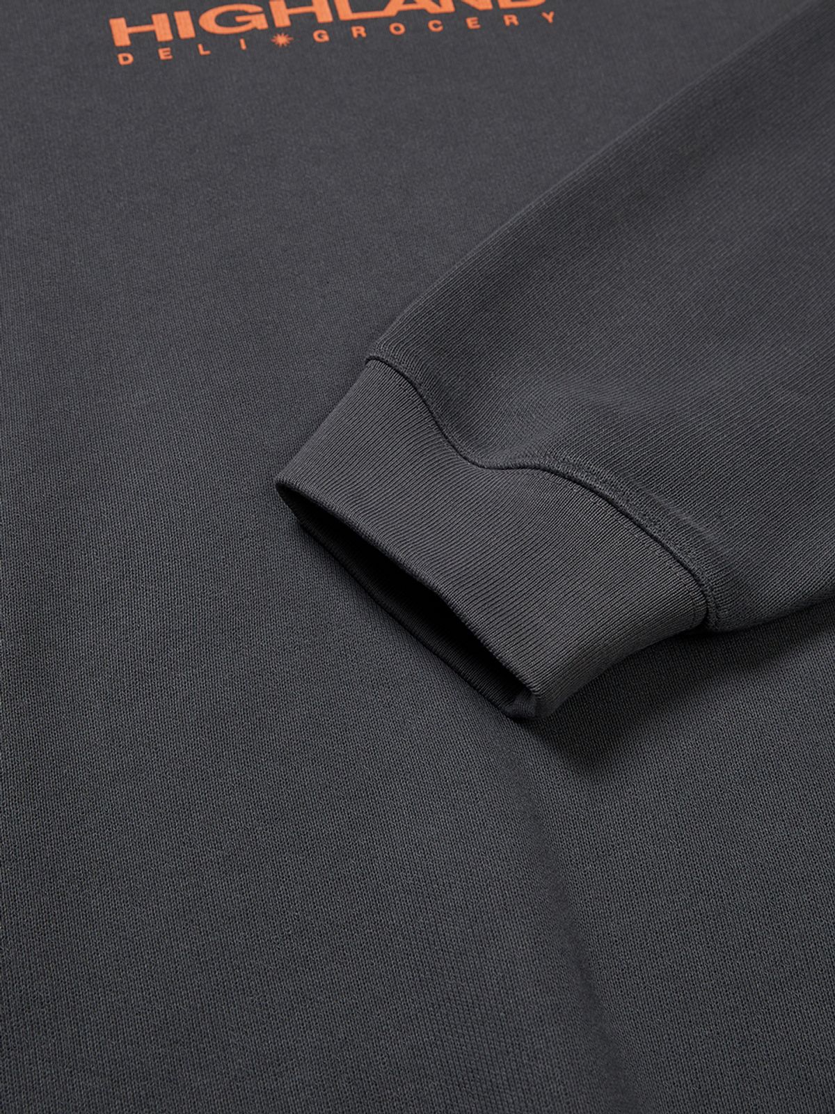하이랜드 델리 앤 그로서리(HIGHLAND DELI AND GROCERY) Stamp Sweatshirts  Charcoal
