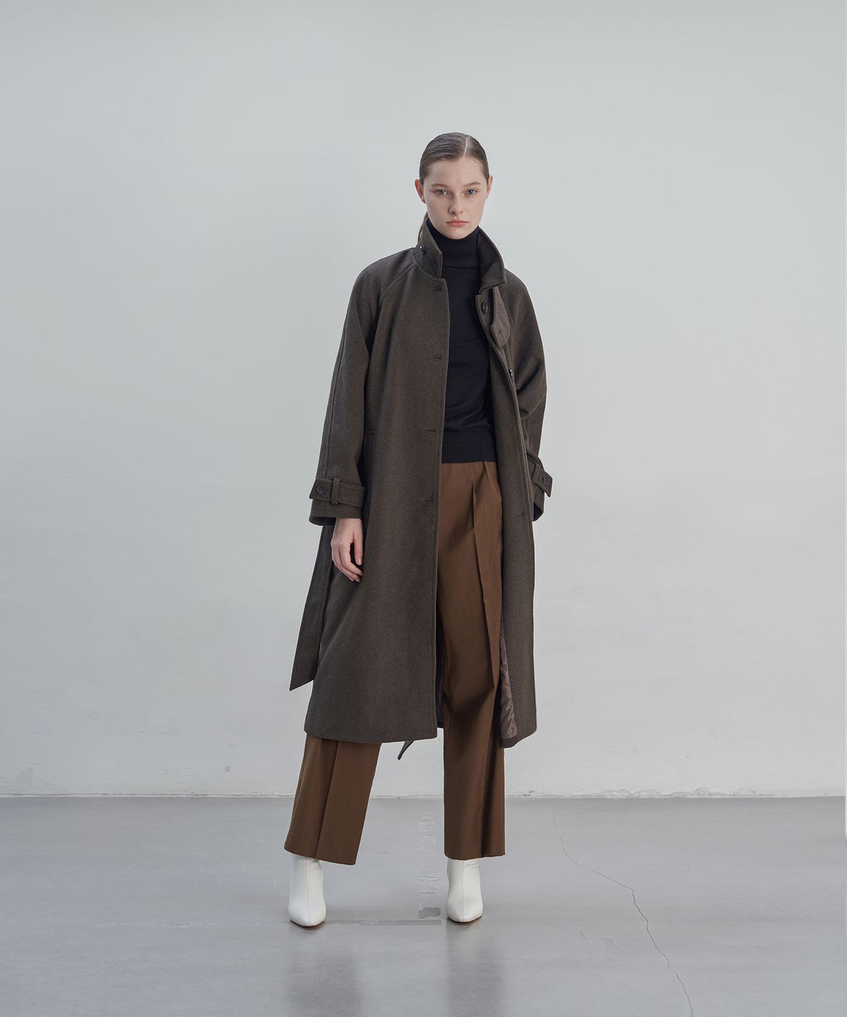 줄리아페페(JULIAPEPE) Signature Wool Semi Wide Slacks (Brown)