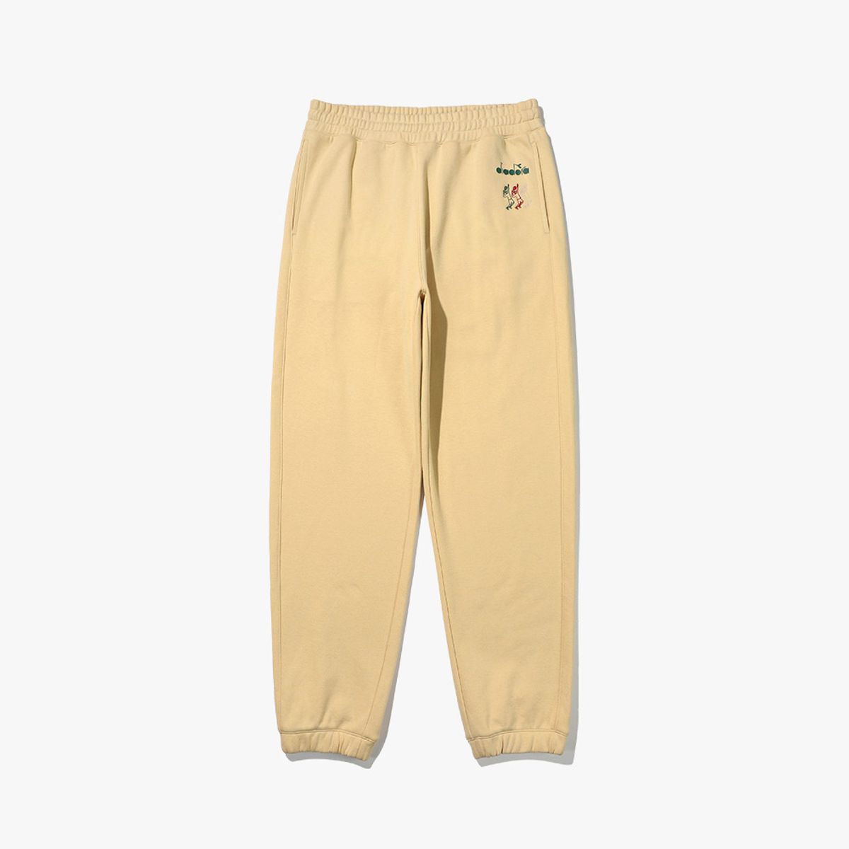 디아도라(diadora) 테니스 라이프스타일 스웻 팬츠 LIGHT BEIGE