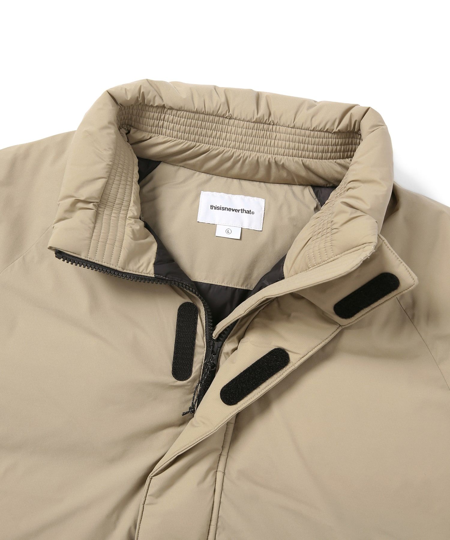 thisisneverthat ベージュ ジャケット M　ブルゾン thisisneverthat ベージュ ジャケット M ブルゾン