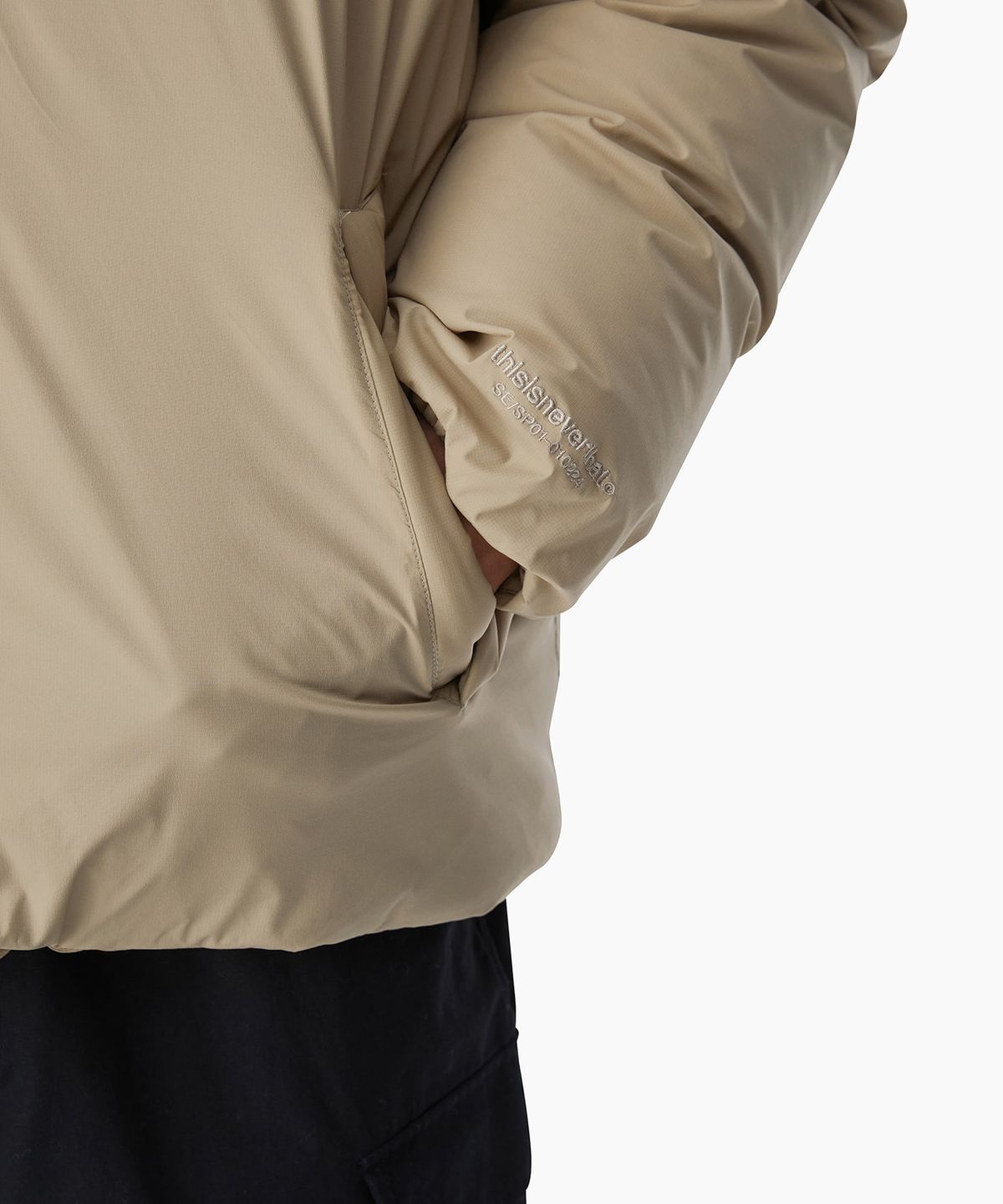 디스이즈네버댓(THISISNEVERTHAT) Down Blouson Beige