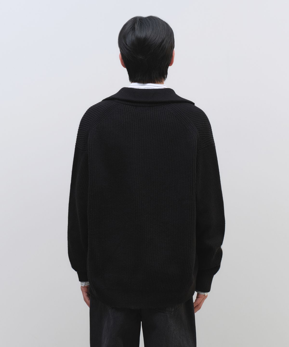 무신사 스탠다드(MUSINSA STANDARD) 릴렉스드 리브드 하프 집업 니트 [블랙]