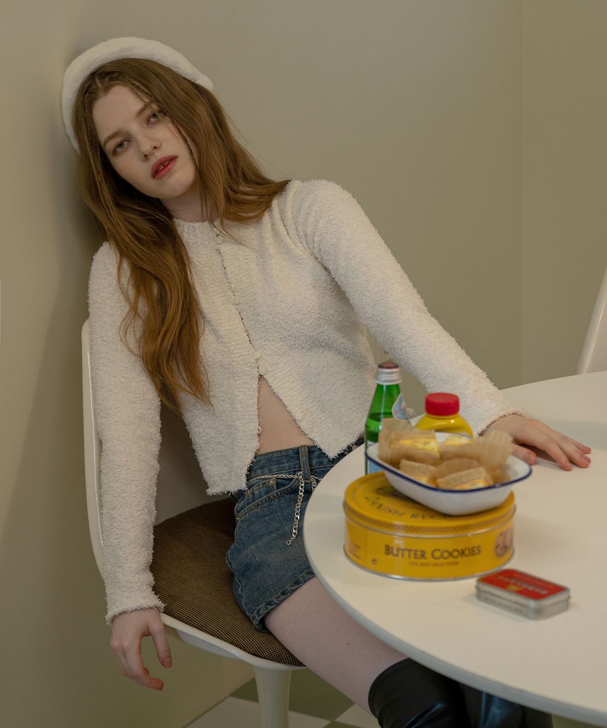 언유주얼 노말(UNUSUALNORMAL) JANET BUTTON KNIT _ IVORY