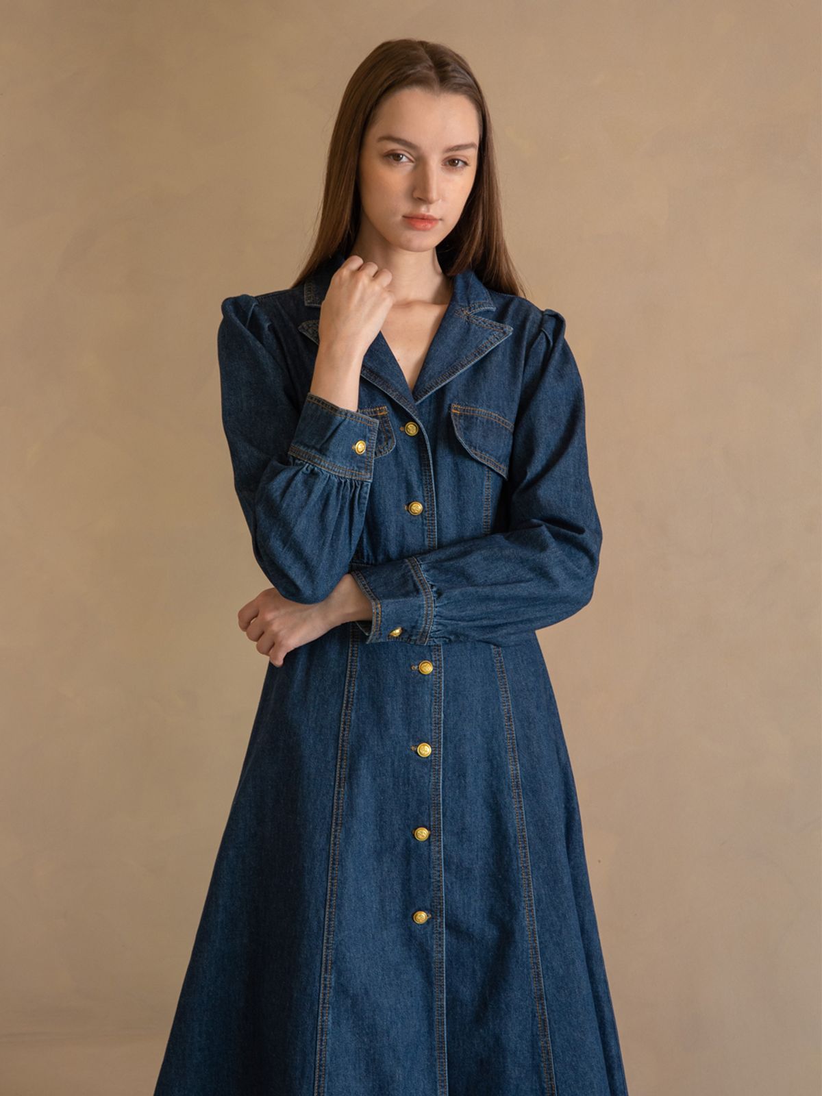 웬스데이딜라잇(WEDNESDAY DELIGHT) WED Indigo flat lapel denim flare long dress