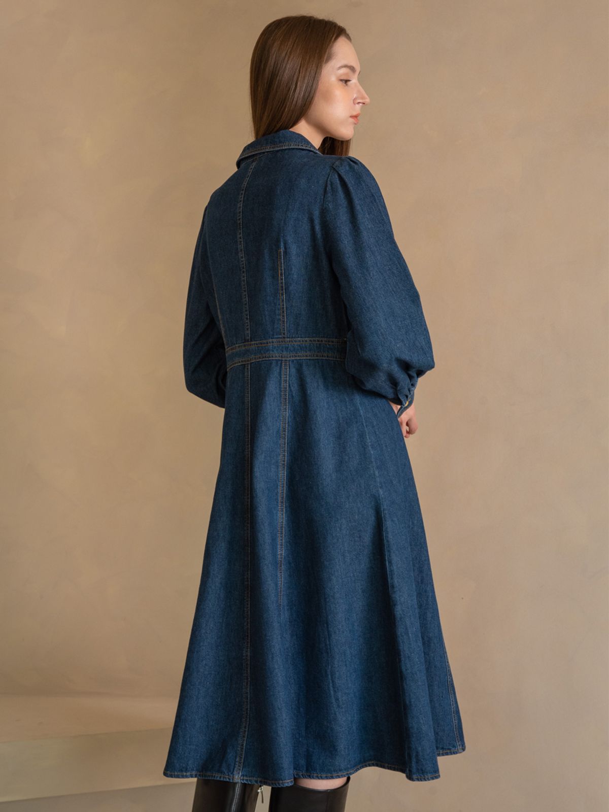 웬스데이딜라잇(WEDNESDAY DELIGHT) WED Indigo flat lapel denim flare long dress