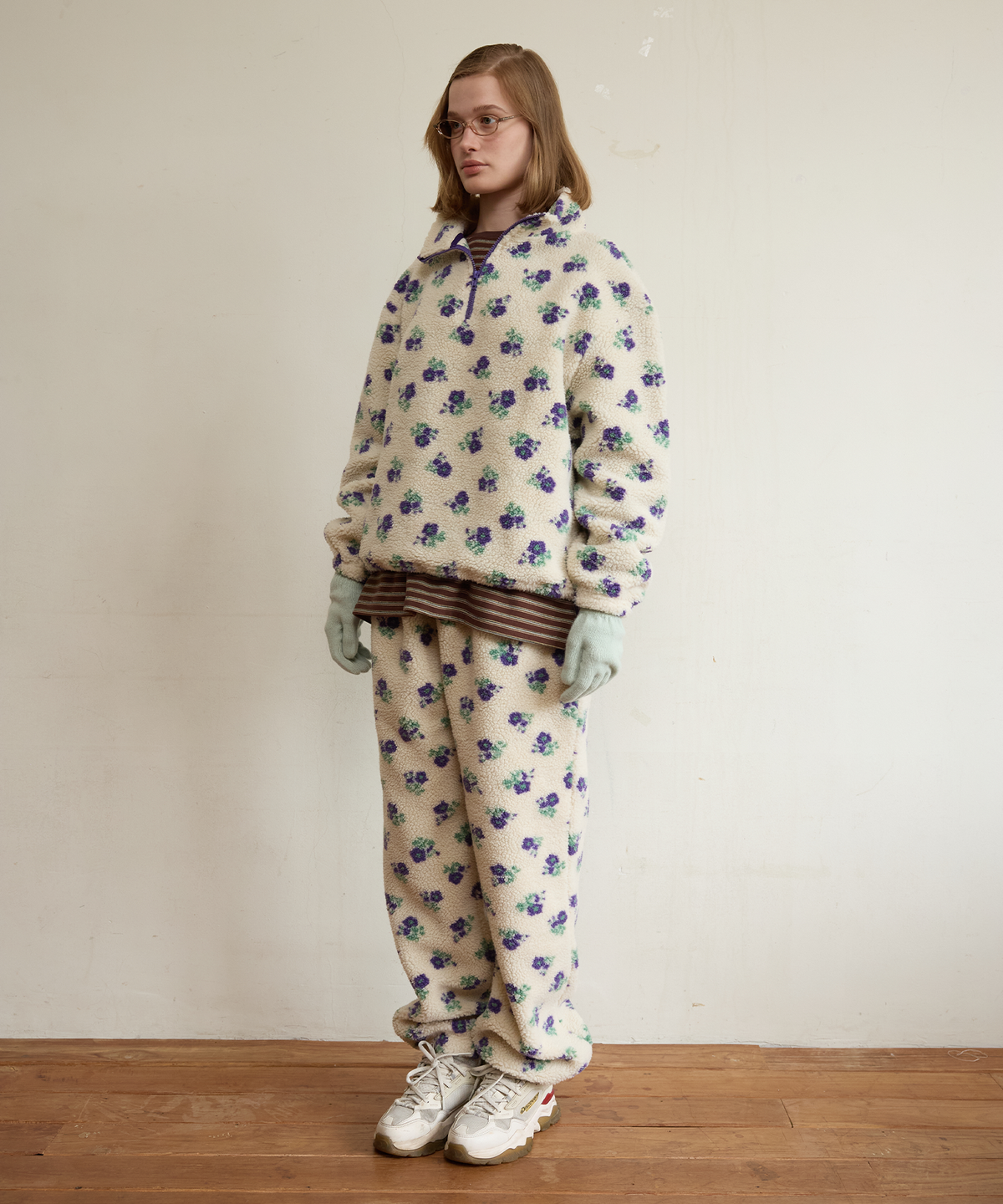 펀프롬펀(FUNFROMFUN) FLEECE BANDING JOGGER PANTS, FLORAL