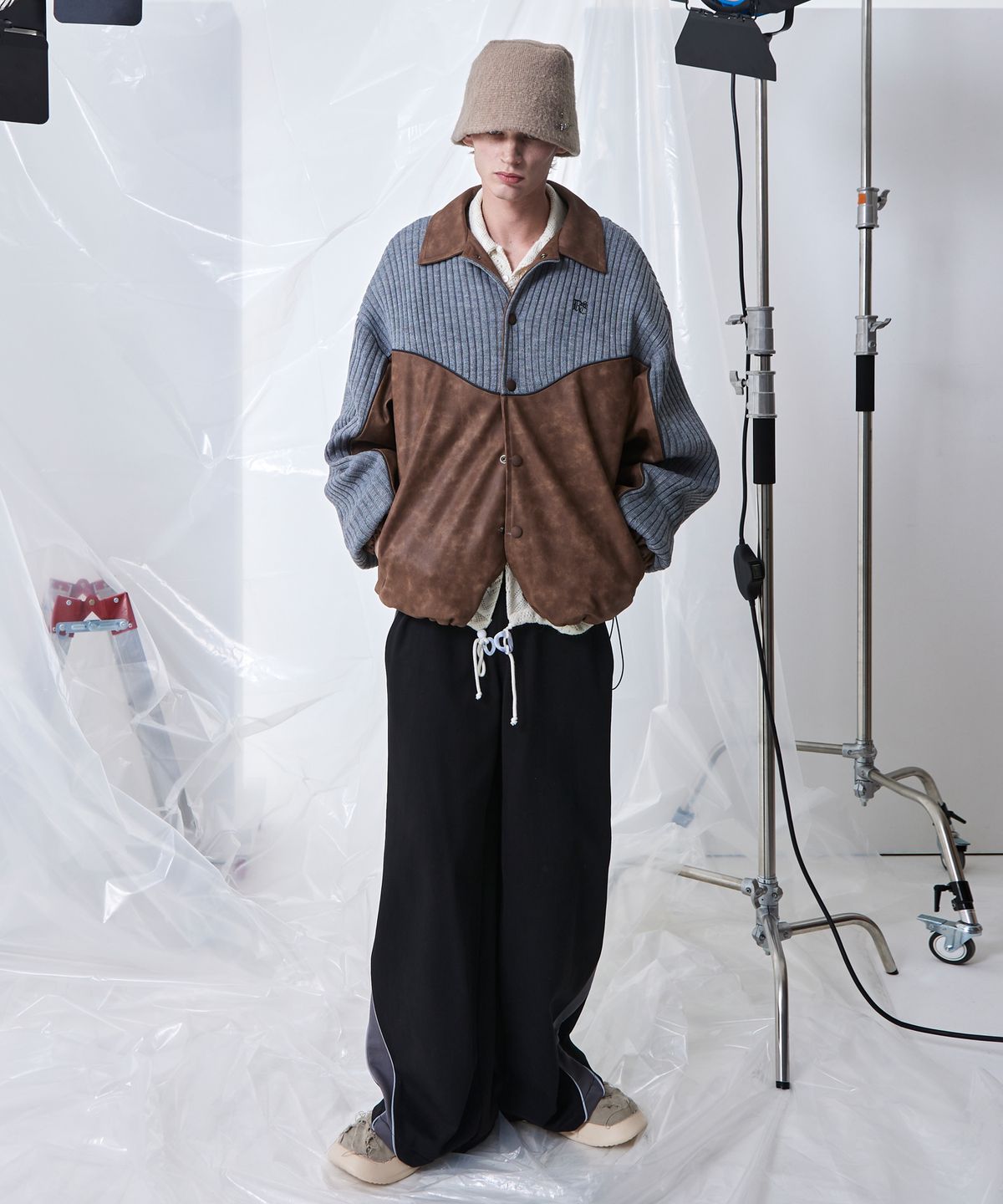 알에스에스씨(RSSC) KNIT & LEATHER VARSITY JACKET - BR