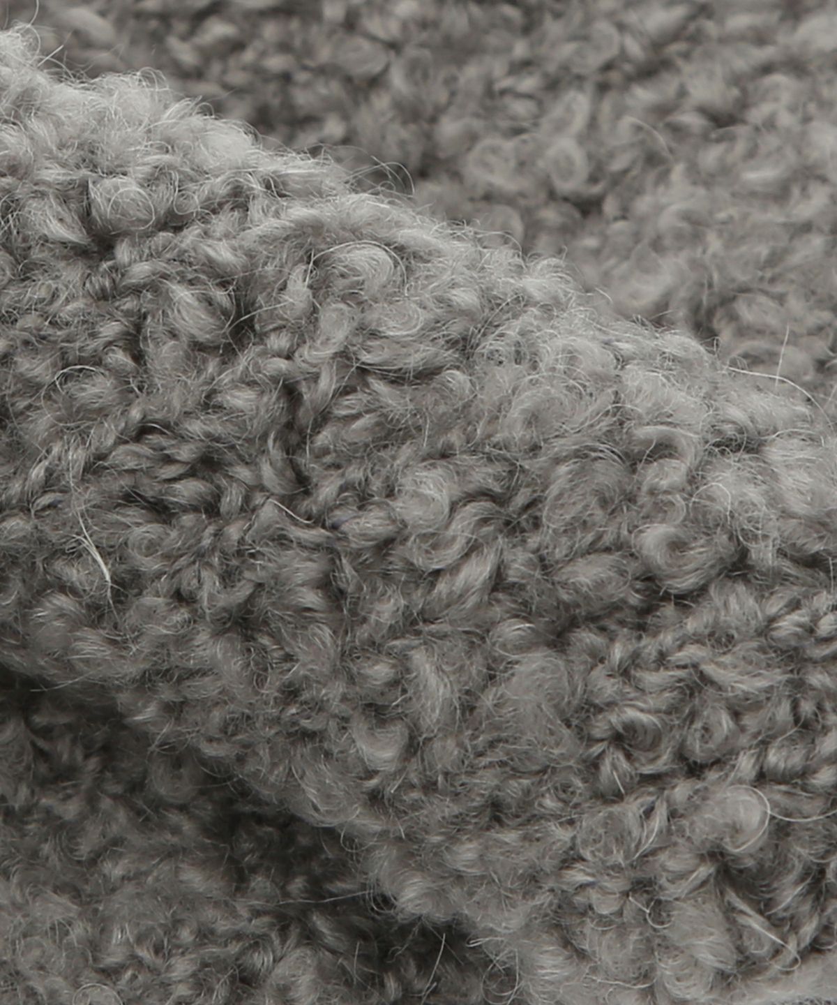 언더컨트롤 스튜디오(UNDERCONTROL STUDIO) 겨울 레그워머 LEG WARMER / MOHAIR BOUCLE / CHARCOAL