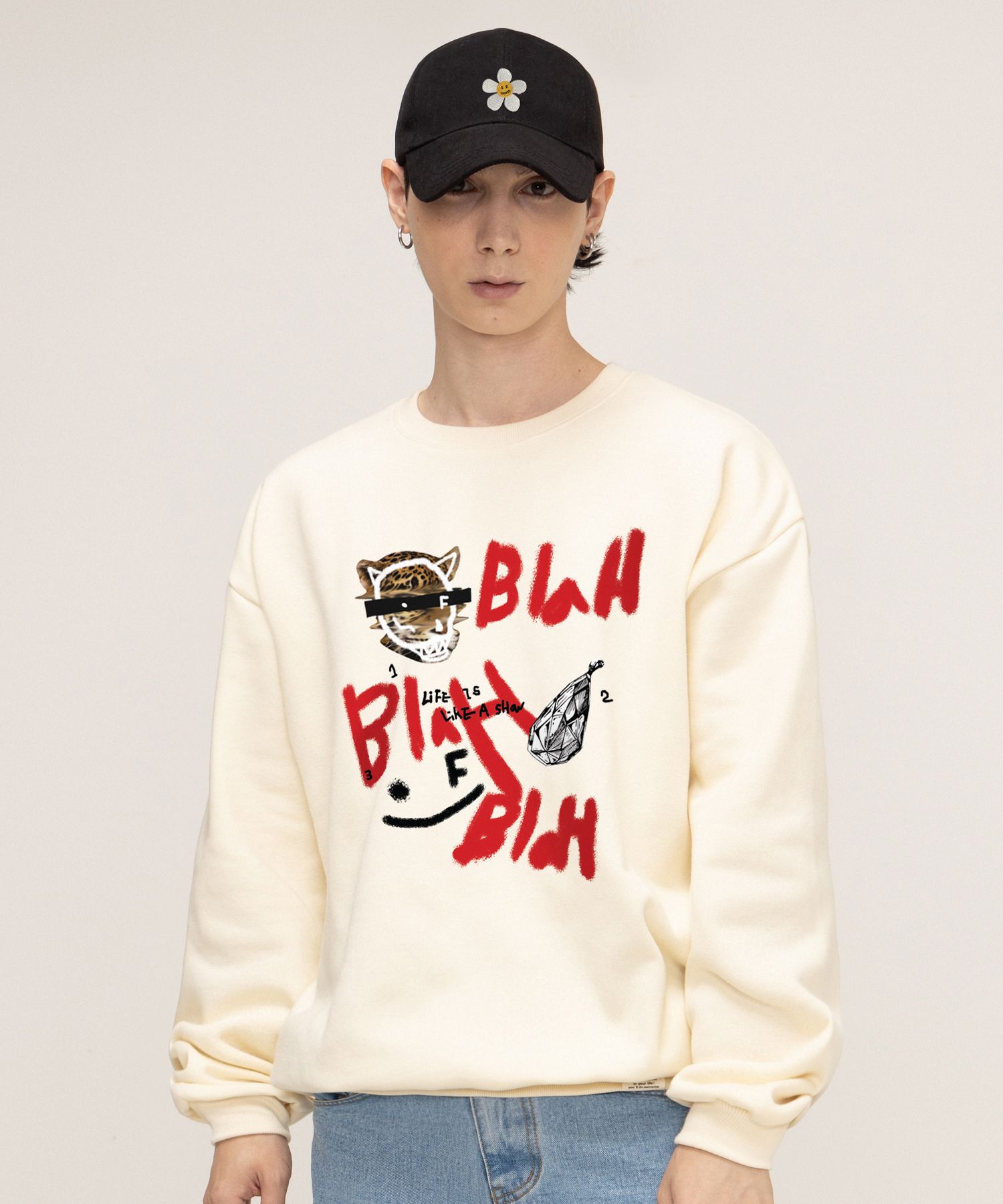 【GRAVER】22FW★ [UNISEX] BLAH BLAH Smile Sweatshirt MUSINSA | GRAVER [UNISEX] BLAH BLAH Smile Sweatshirt_Cream