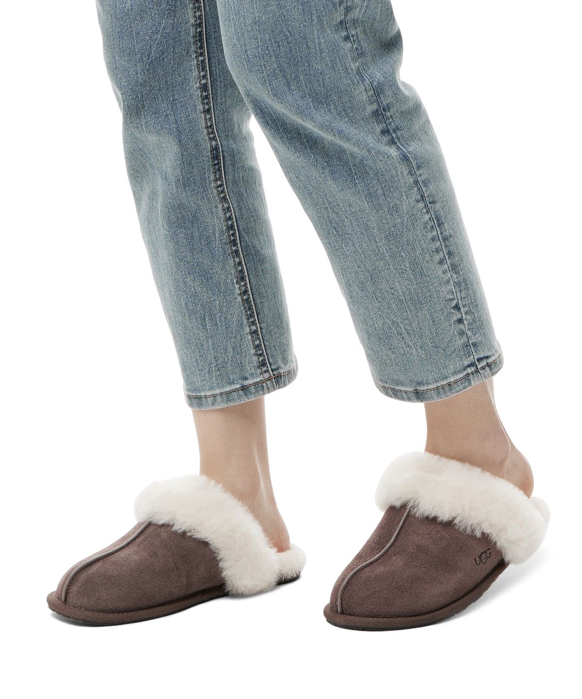 어그(UGG) [WOMEN] 쉽스킨 스웨이드 슬리퍼 (스커페트 II) - 에스프레소 / 1106872ESP