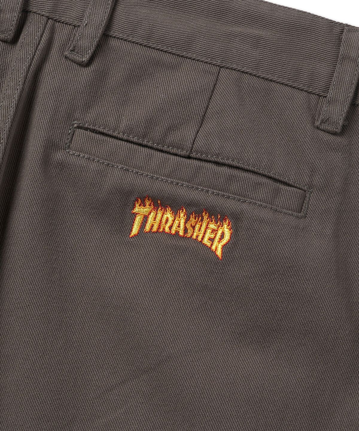 트레셔(THRASHER) 플레임 로고 투턱 와이드 치노 팬츠 차콜