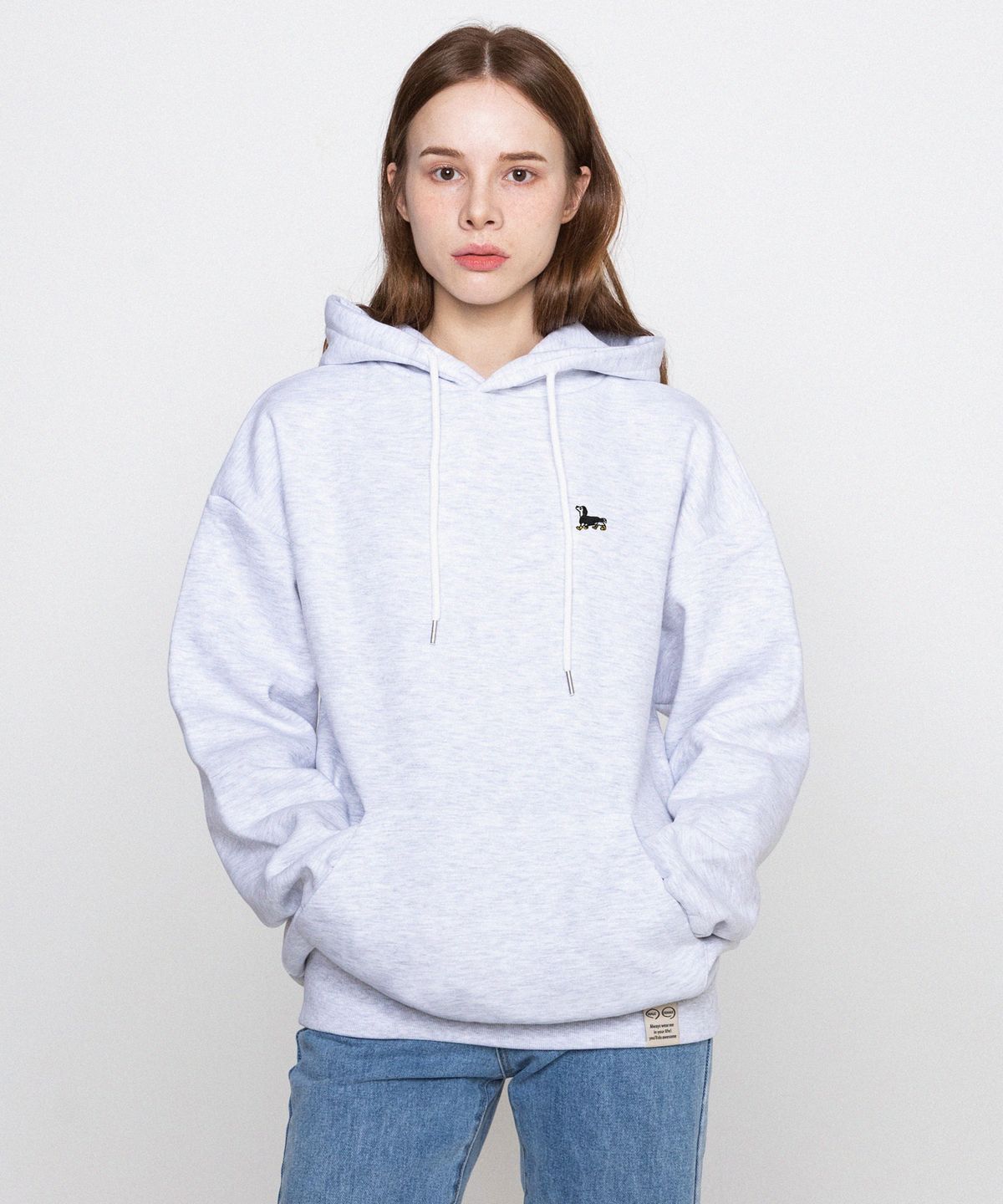 그레이버(GRAVER) [UNISEX]옐로우부츠 퍼피 자수 후드티_멜란지화이트