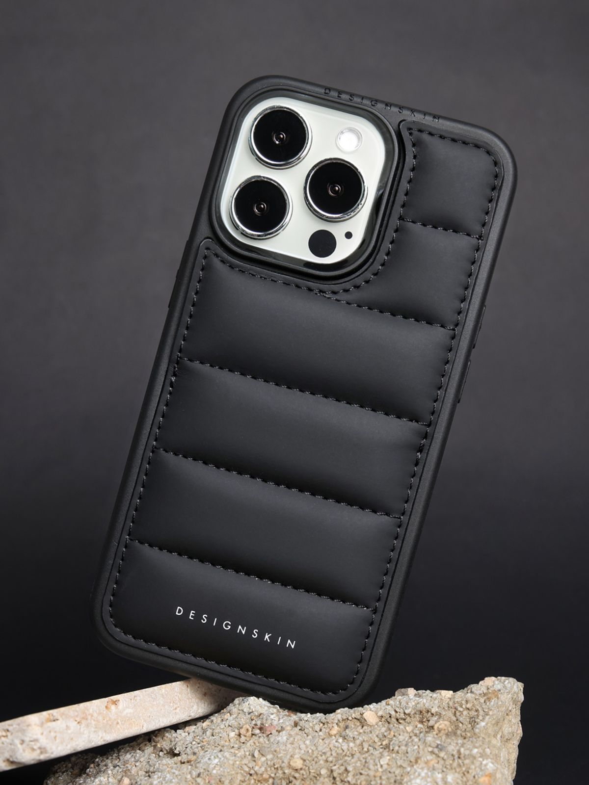 디자인스킨(DESIGNSKIN) 아이폰 히든포켓 카드 수납 패딩 케이스-블랙
