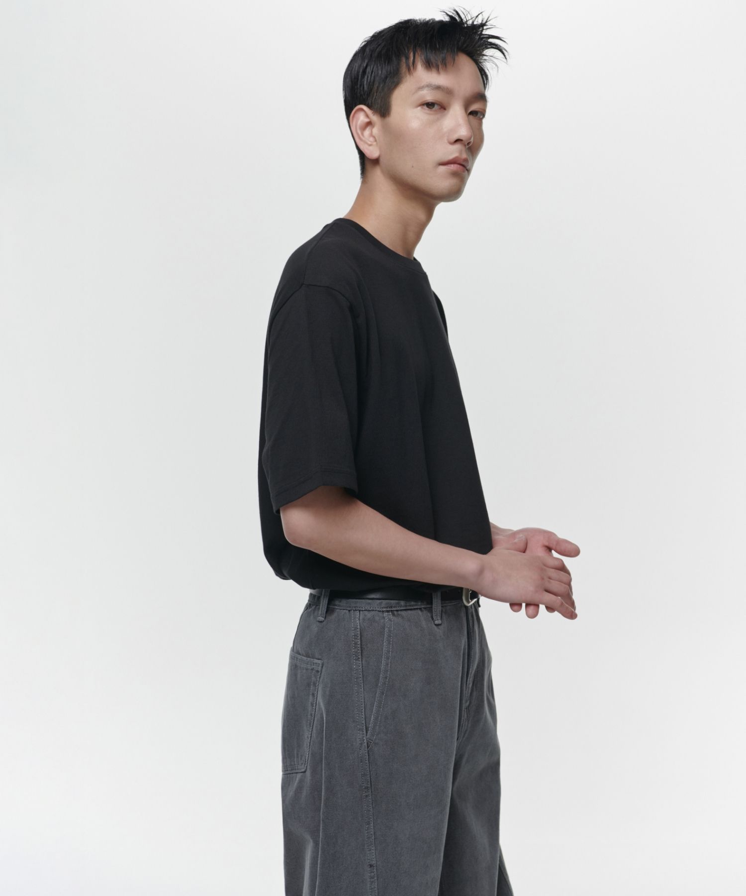 MUSINSA | MUSINSA STANDARD Twisted Semi Balloon Denim Pants