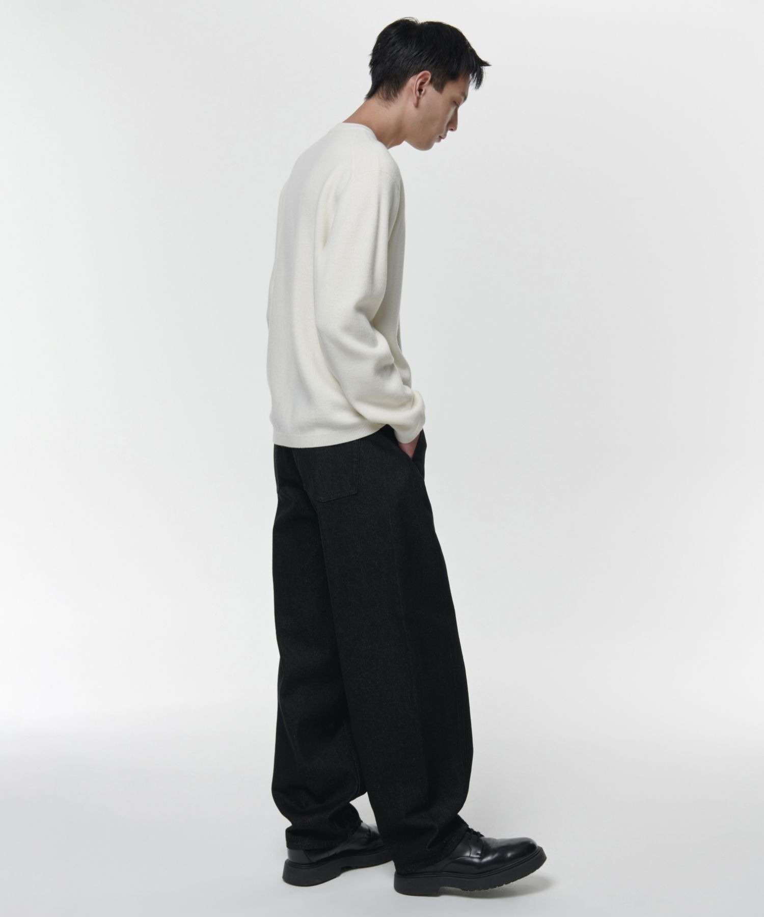 MUSINSA | MUSINSA STANDARD Twisted Semi Balloon Denim Pants