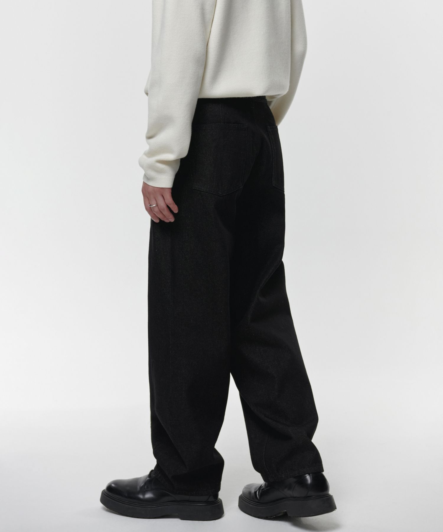 ★MUSINSA STANDARD★ Twisted Semi Balloon Denim Pants Deep I MUSINSA | MUSINSA STANDARD Twisted Semi Balloon Denim Pants