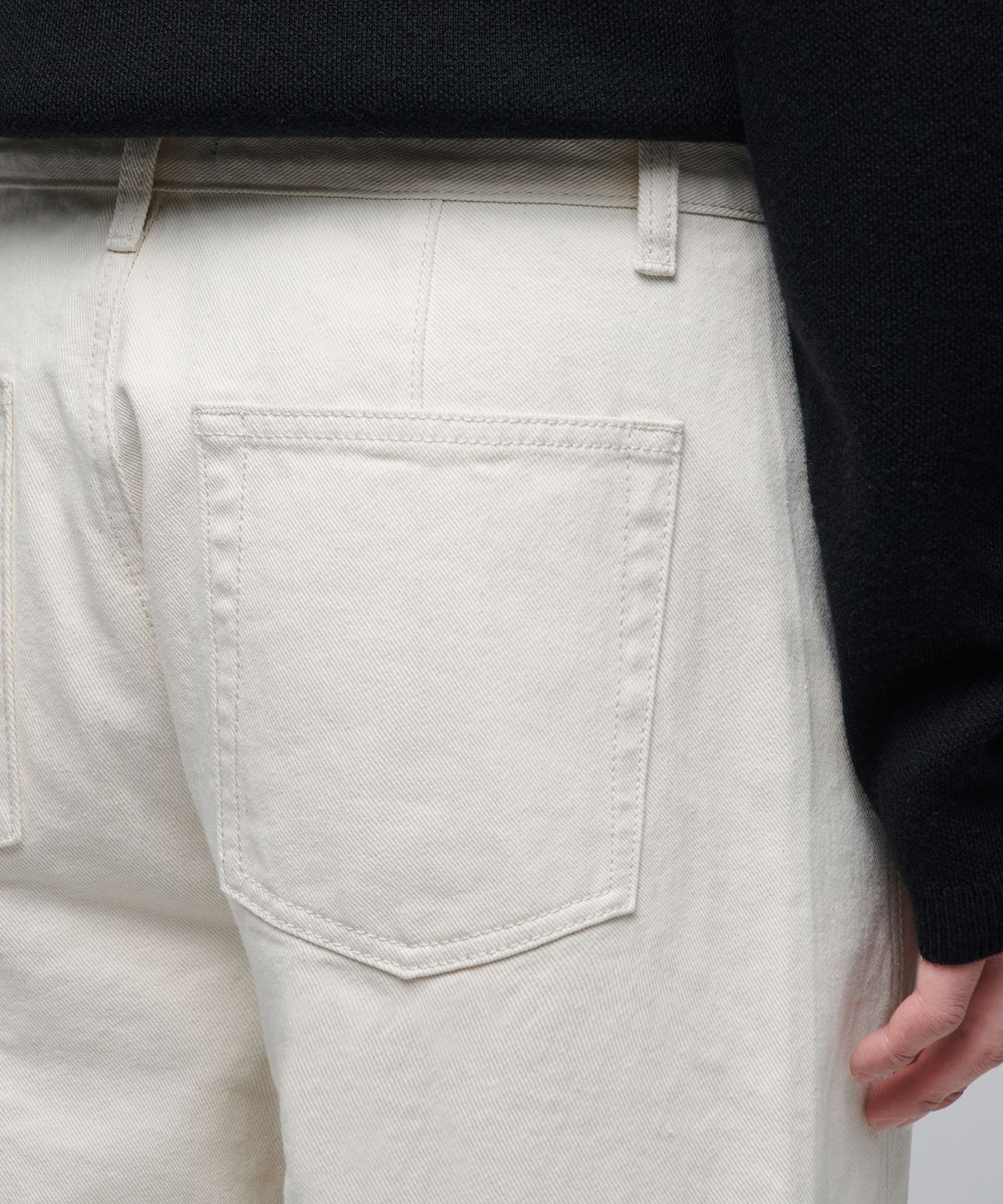MUSINSA | MUSINSA STANDARD Twisted Semi Balloon Denim Pants