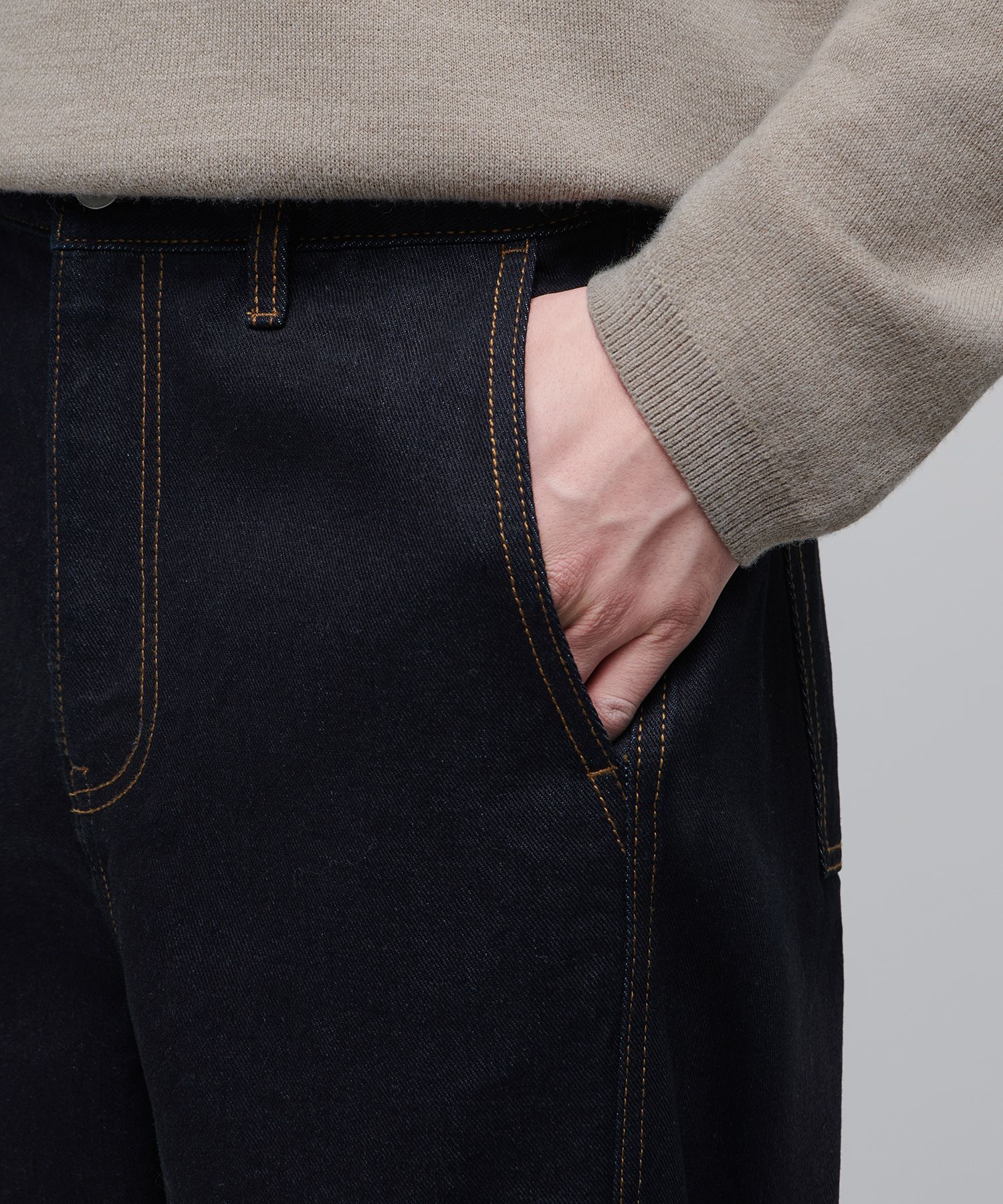 MUSINSA | MUSINSA STANDARD Twisted Semi Balloon Denim Pants