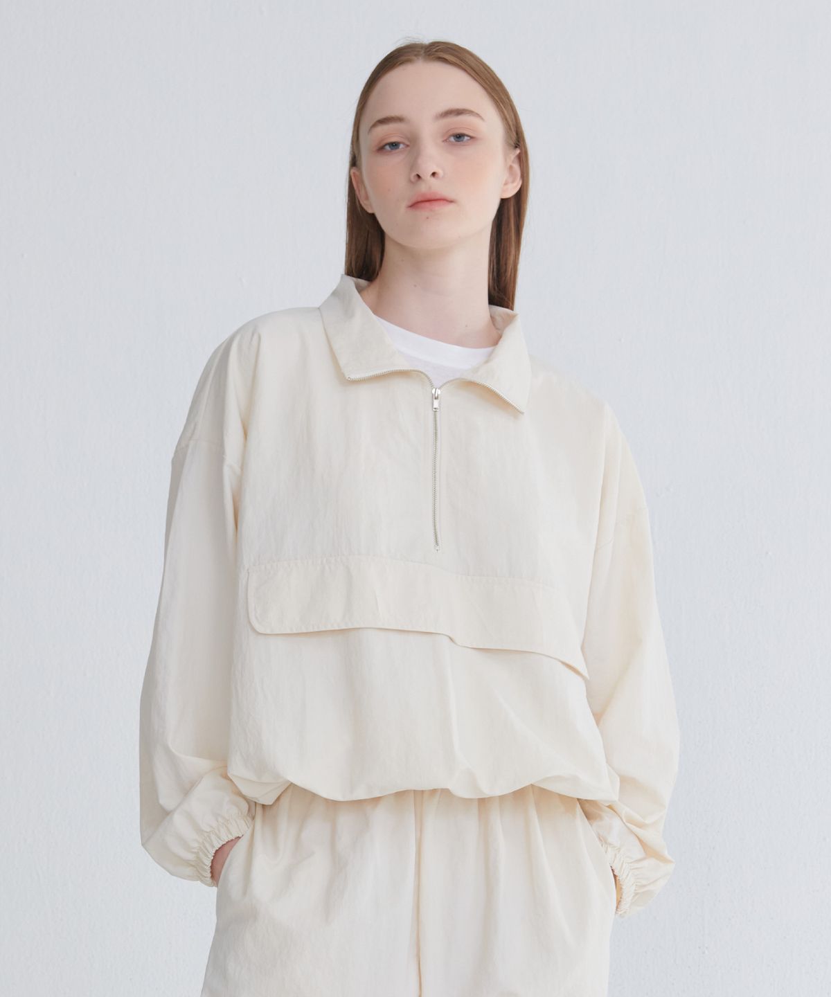 씨엘로(CIELO) 22 FW 집업 아노락 (크림)