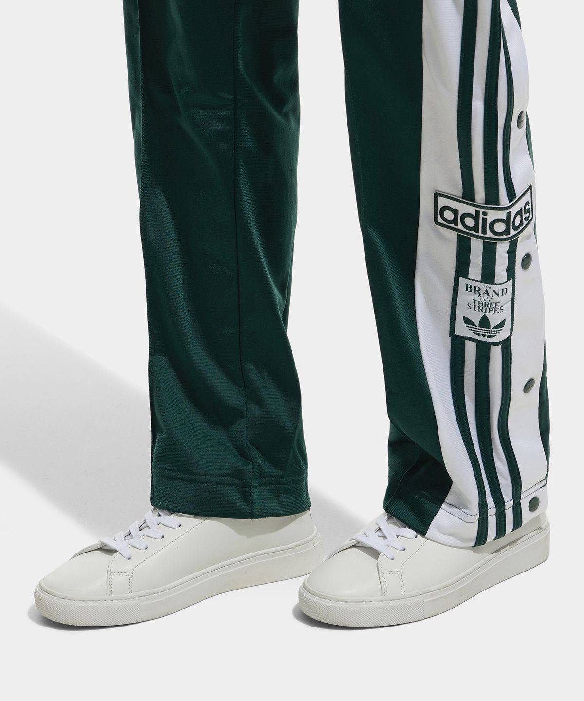 아디다스(ADIDAS) 아디브레이크 팬츠 - 그린 / HS6770