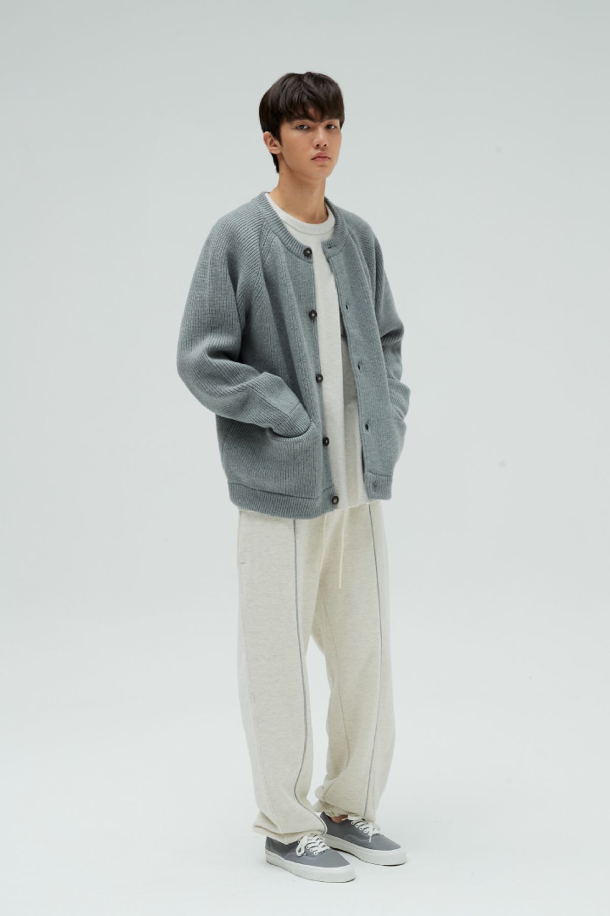 홀리선(HORLISUN) 22FW Marcell Loose Fit Sweatpants Melange Beige