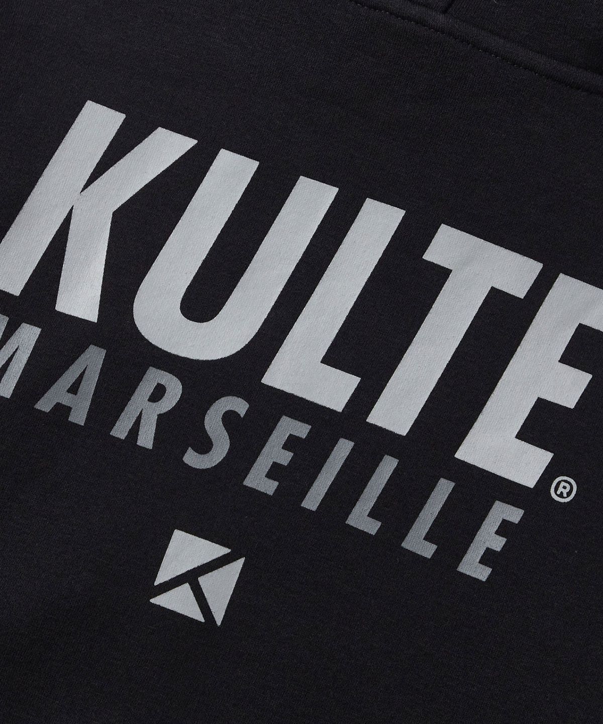 쿨트(KULTE) 다이나믹 로고 후디 블랙