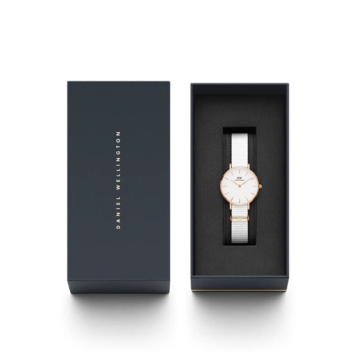 다니엘 웰링턴(DANIEL WELLINGTON) PETITE DOVER 화이트 나토스트랩 손목시계