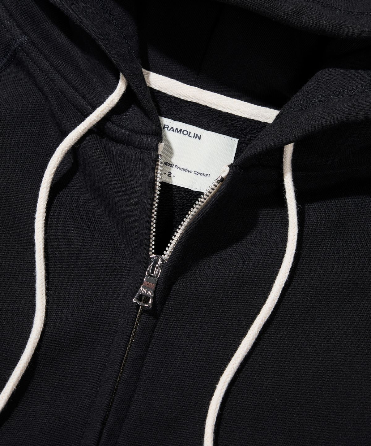 라모랭(RAMOLIN) Fort Zip-up Hoodie Black