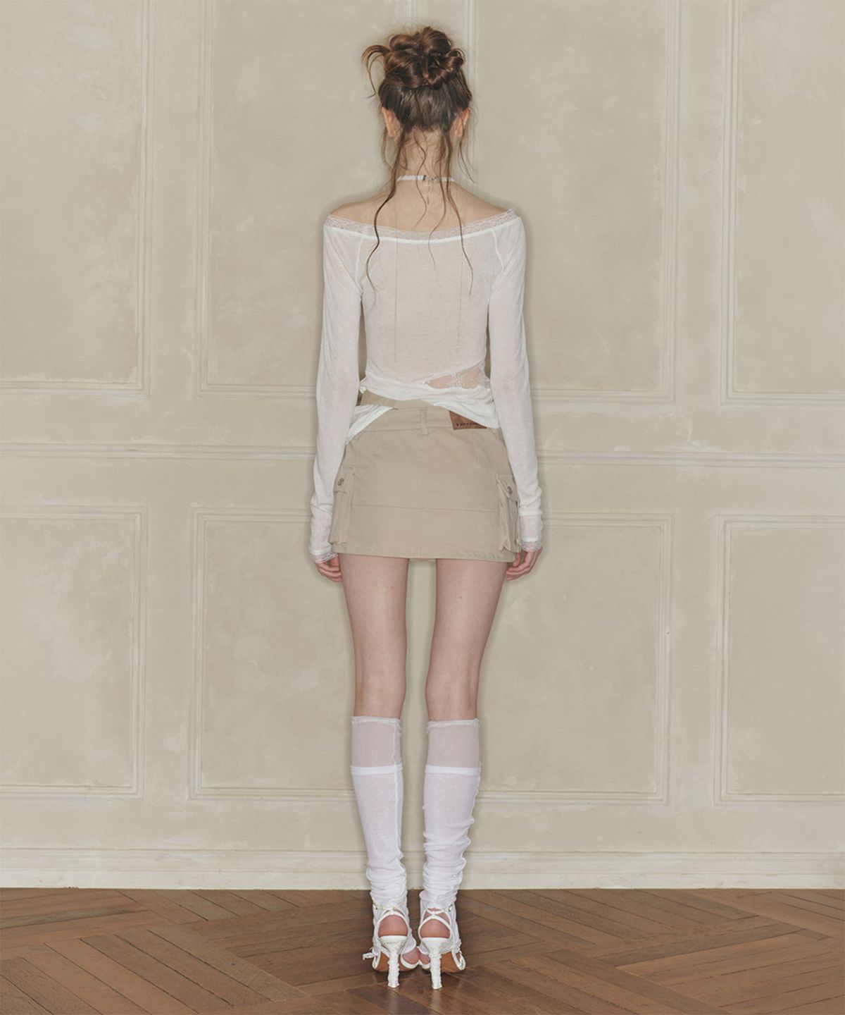 페인오어플레져(PAINORPLEASURE) NIX MINI SKIRT beige