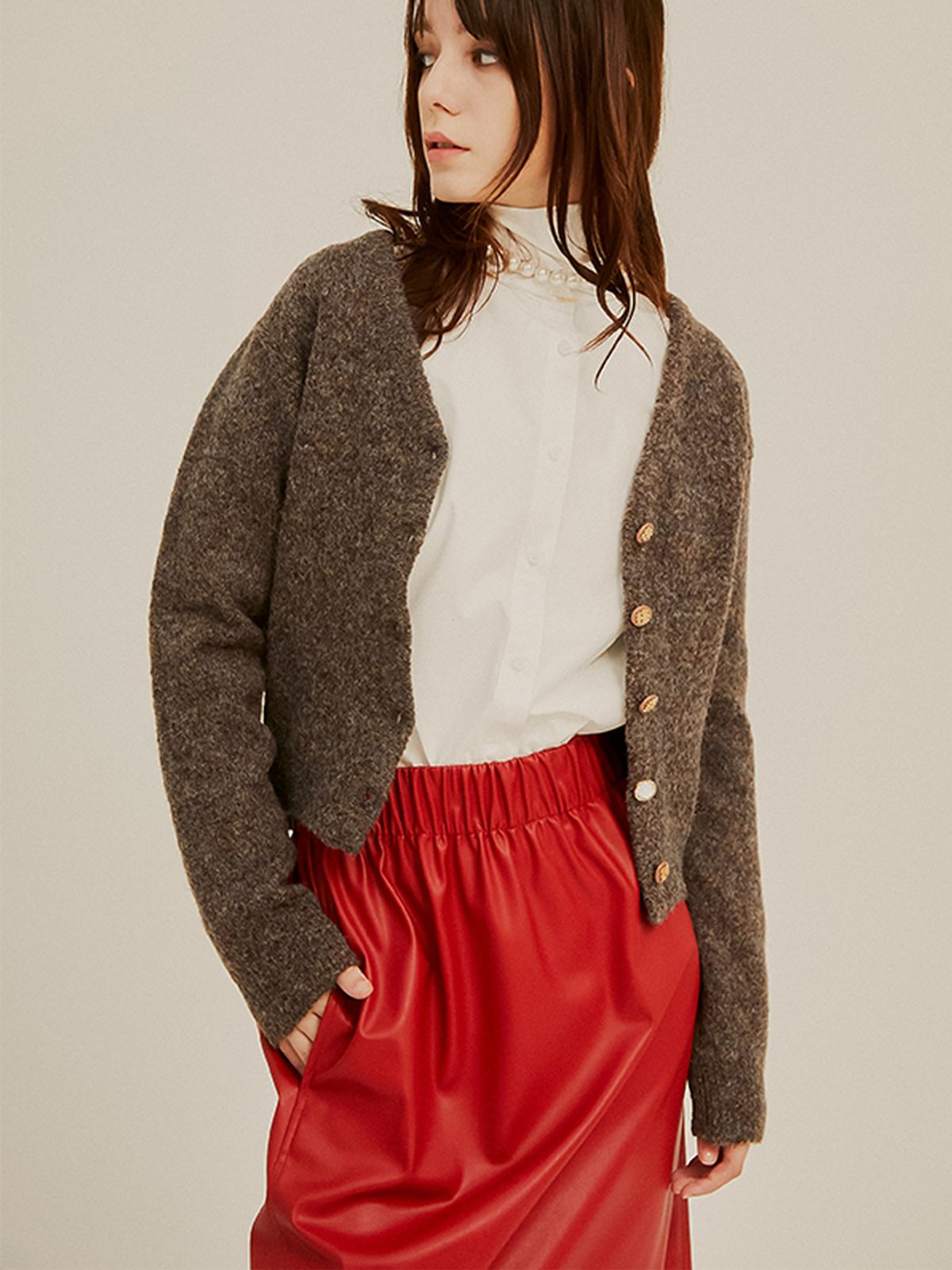 쏘리, 투 머치 러브(SORRY, TOO MUCH LOVE) Sporty Leather Midi Skirt_Red