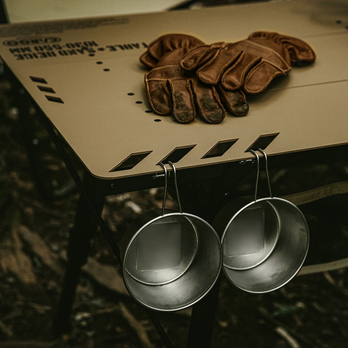 카고 컨테이너(CARGO CONTAINER) 3-WAY 테이블 (베이지)