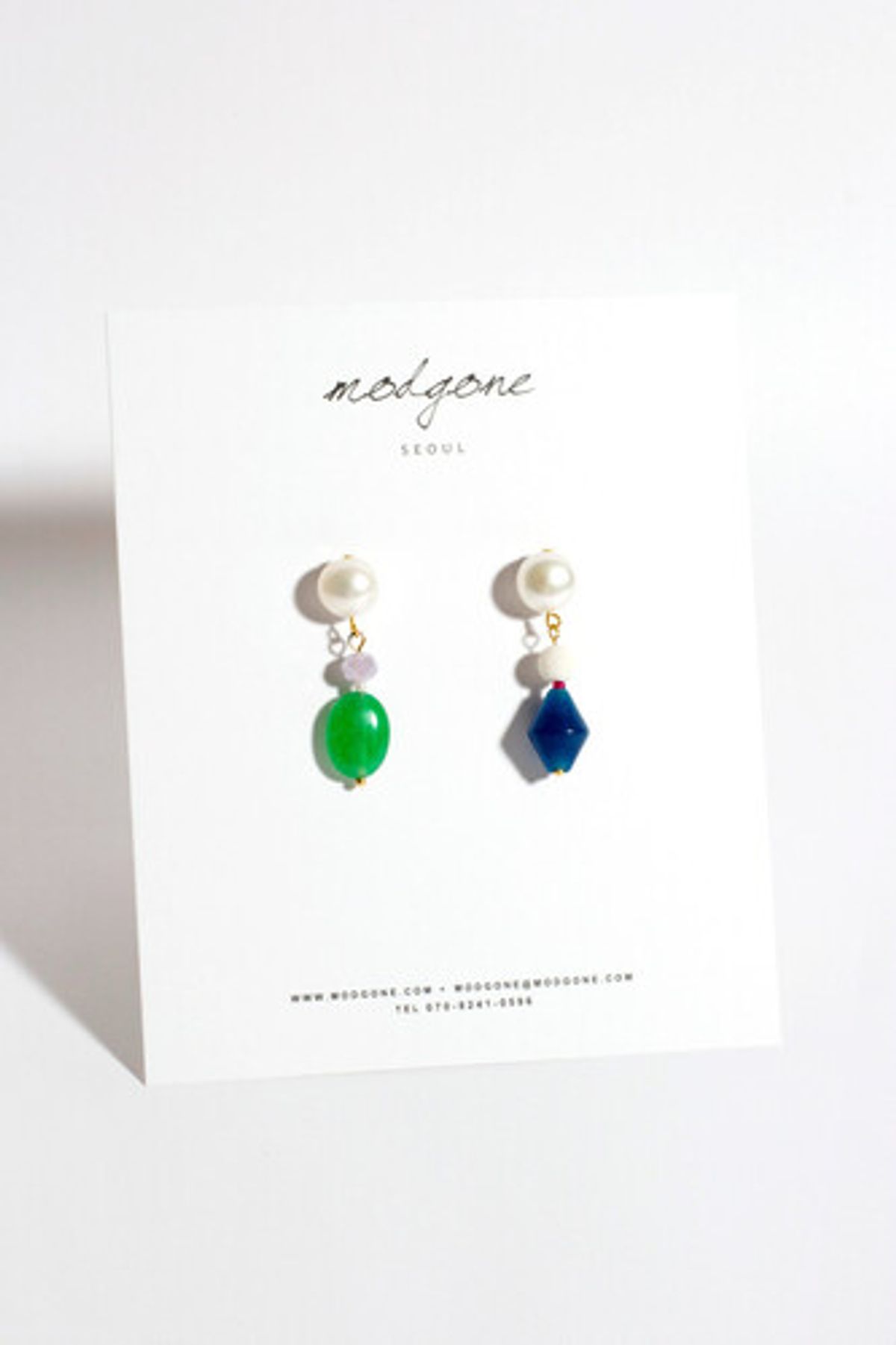 모드곤(MODGONE) 담수진주 & 원석 귀걸이 Fresh Water Pearl & Pebbles stone Earrings