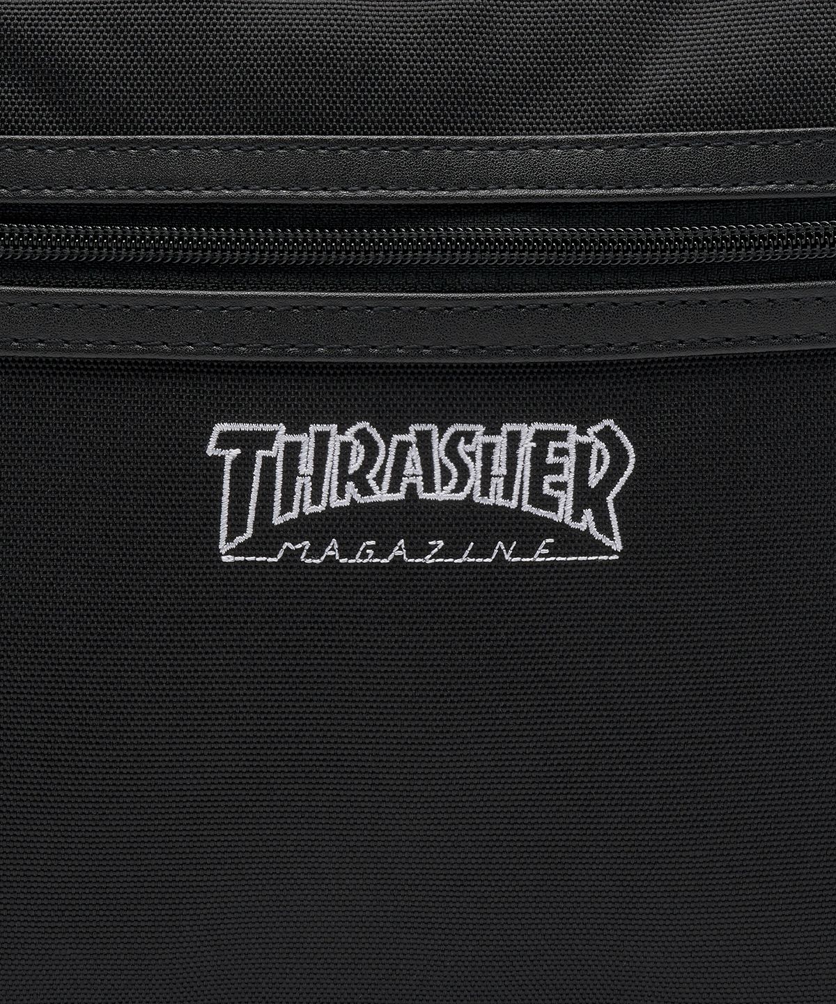 트레셔(THRASHER) 매거진 로고 포켓 백팩 28L 블랙/화이트