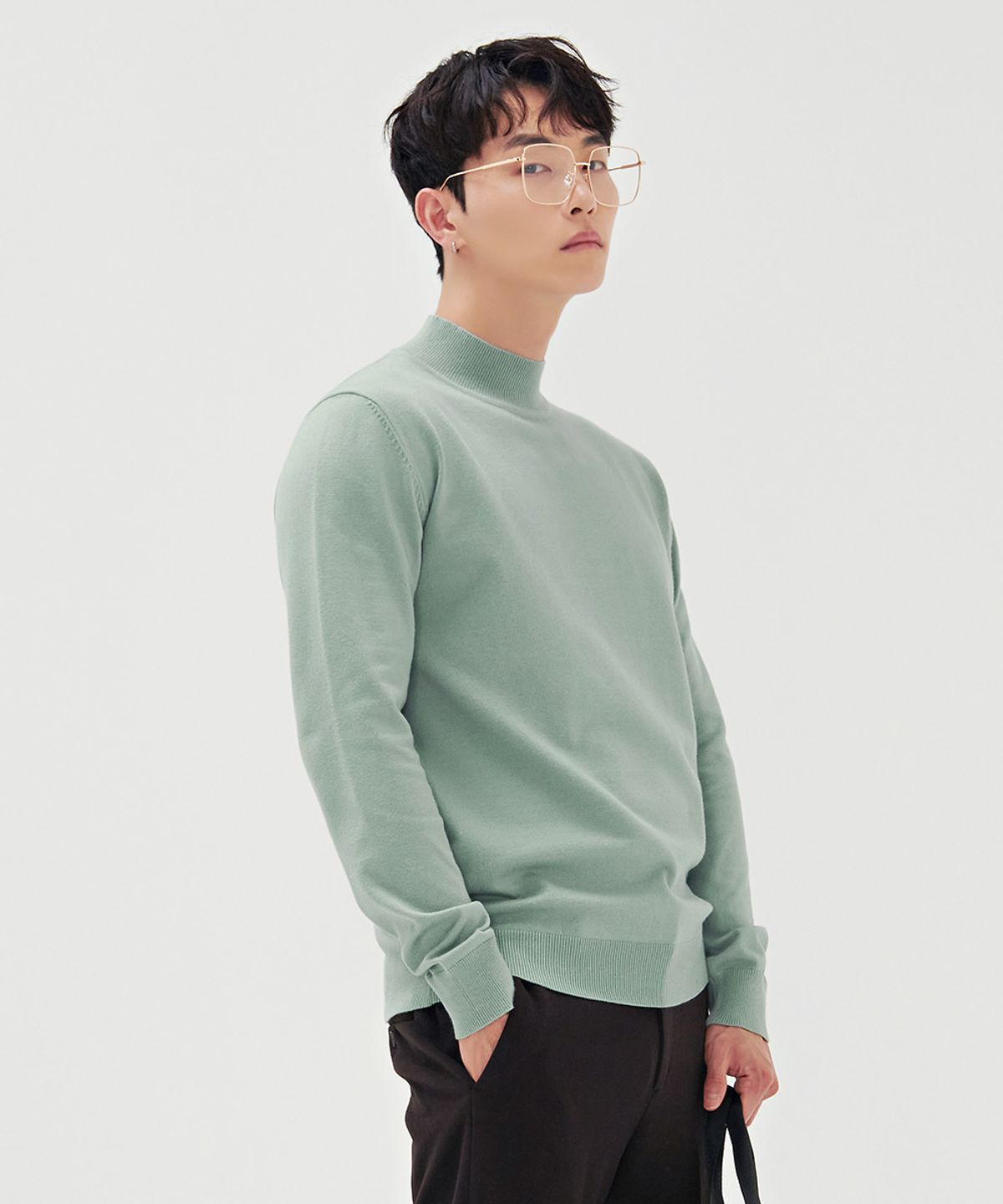 체이스컬트(CHASECULT) 남성 베이직 반넥 스웨터-BFZK5201D0S