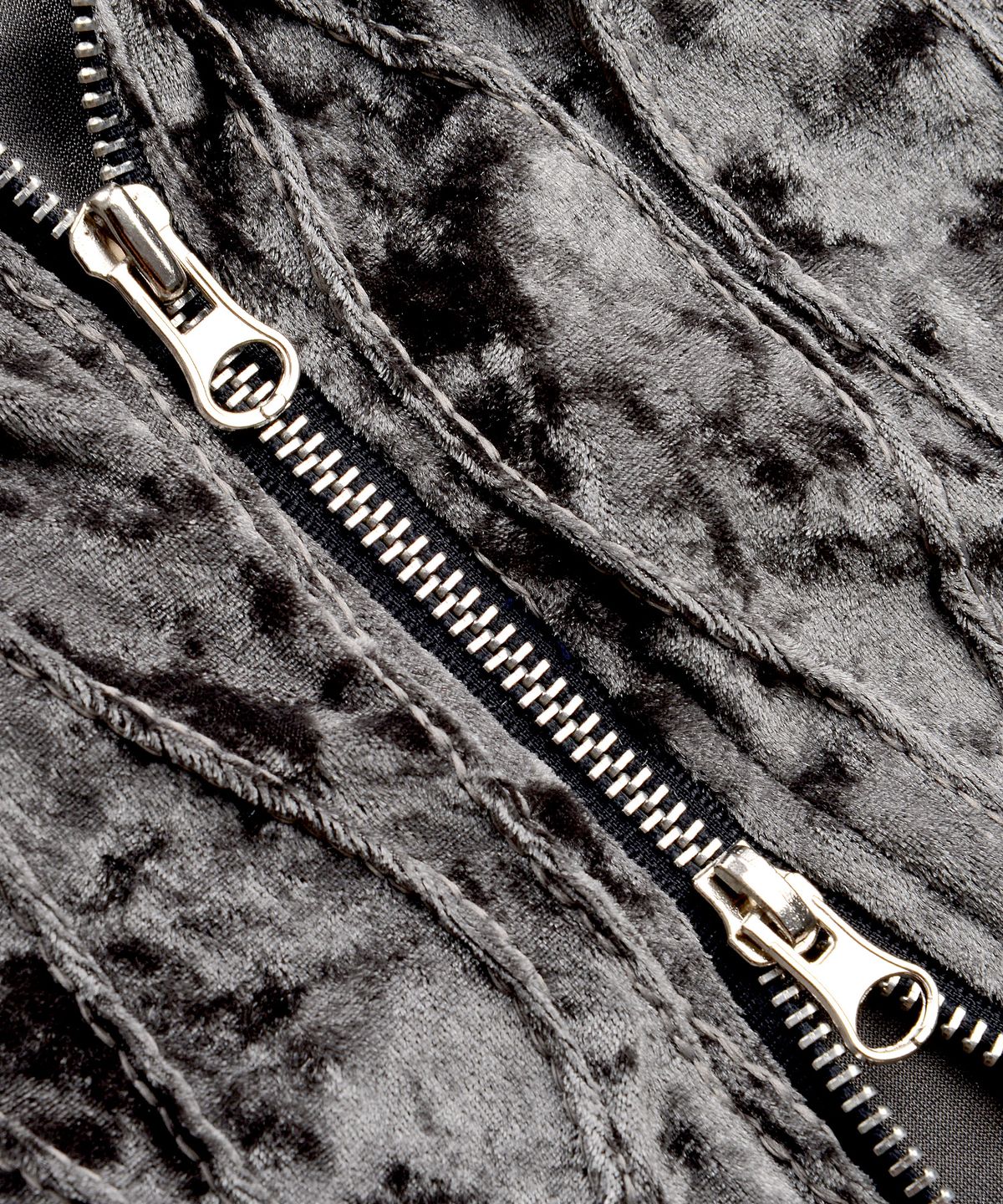 피스메이커(PIECE MAKER) VELVET WAVE STITCH 2WAY ZIP UP (CHARCOAL)