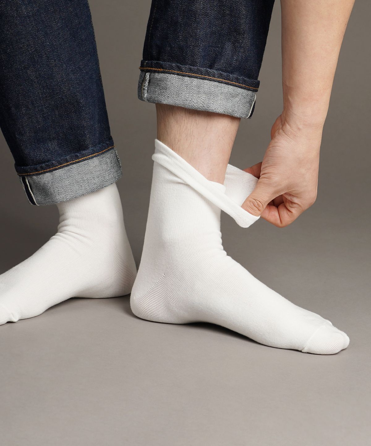 삭피엔스(SOCKPIENS) [8팩] 무압박 밴드 남자 무지 중목 양말