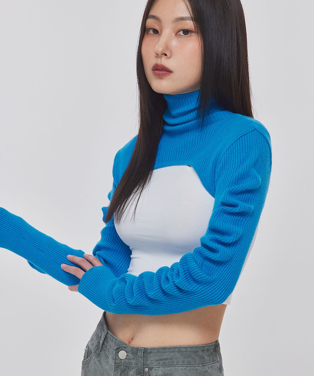 탑걸(TOPGIRL) SIGNATURE WAVY SLEEVE BOLERO _T226TP126