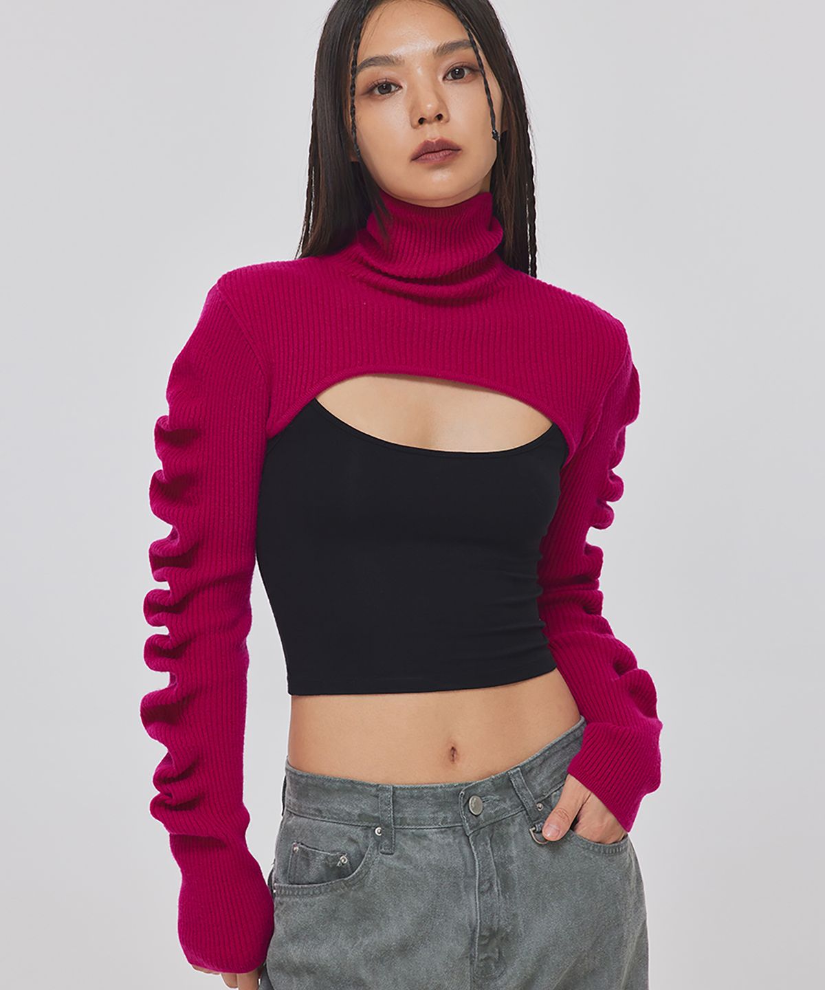 탑걸(TOPGIRL) SIGNATURE WAVY SLEEVE BOLERO _T226TP126