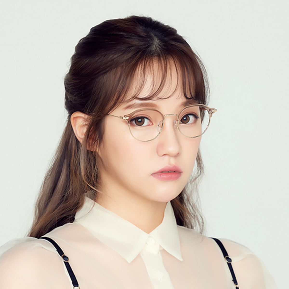 뷰맵(VIEWMAP) SHARP_풀티타늄 투명 하금 판토