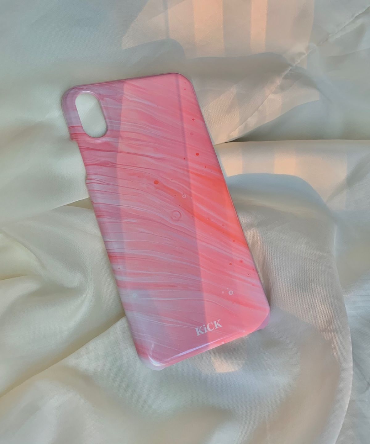 킥(KICK) Soft bubble hard case