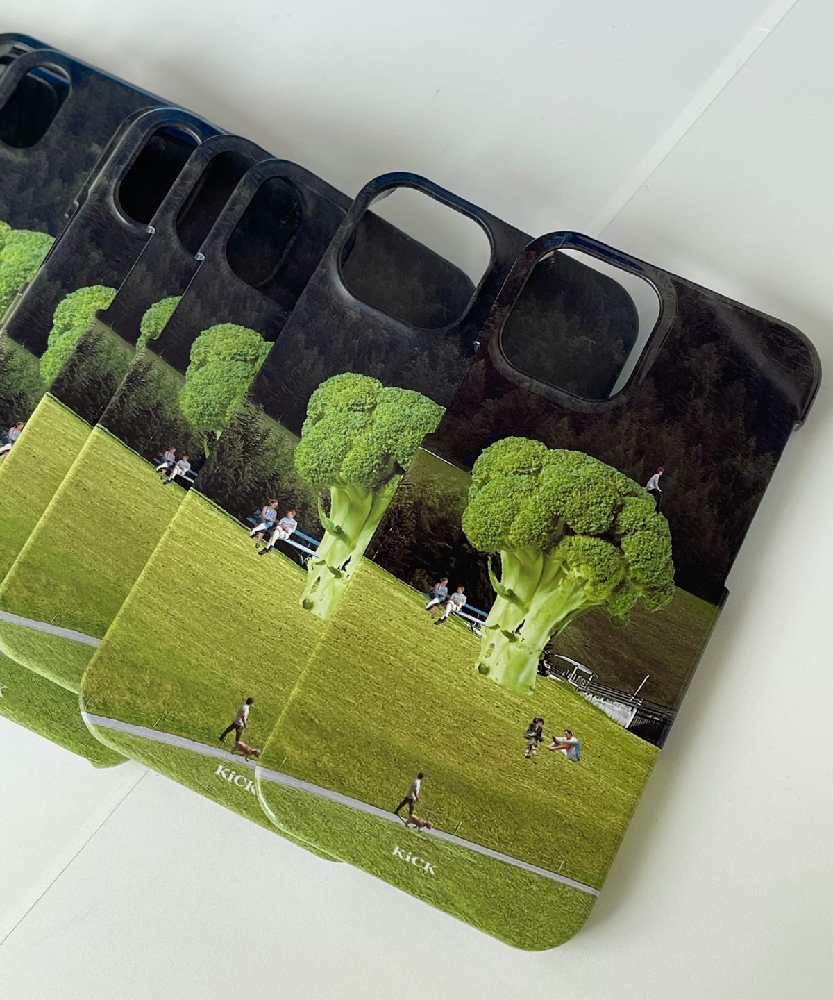 킥(KICK) Broccoli garden hard case