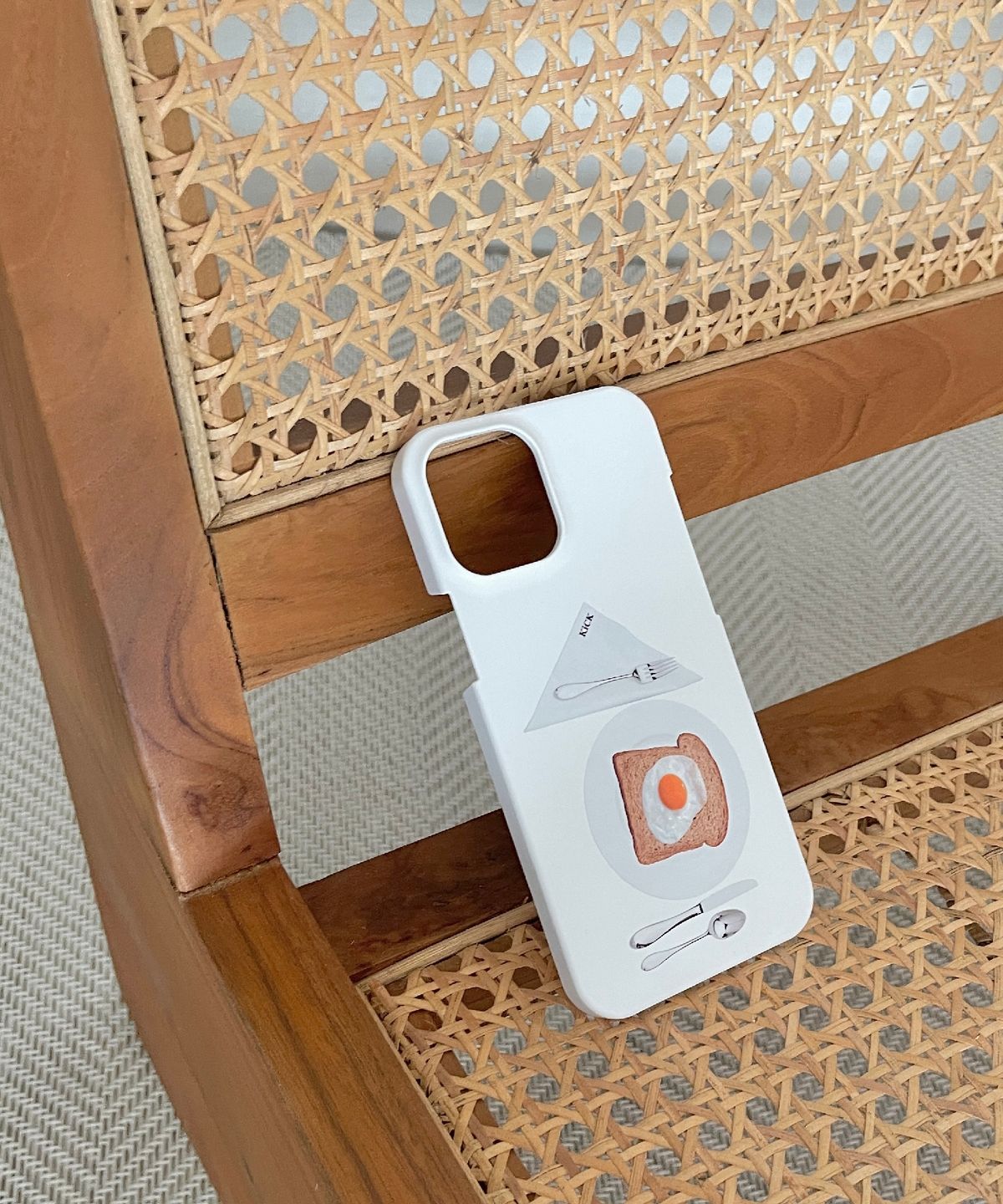 킥(KICK) Breakfast hard case