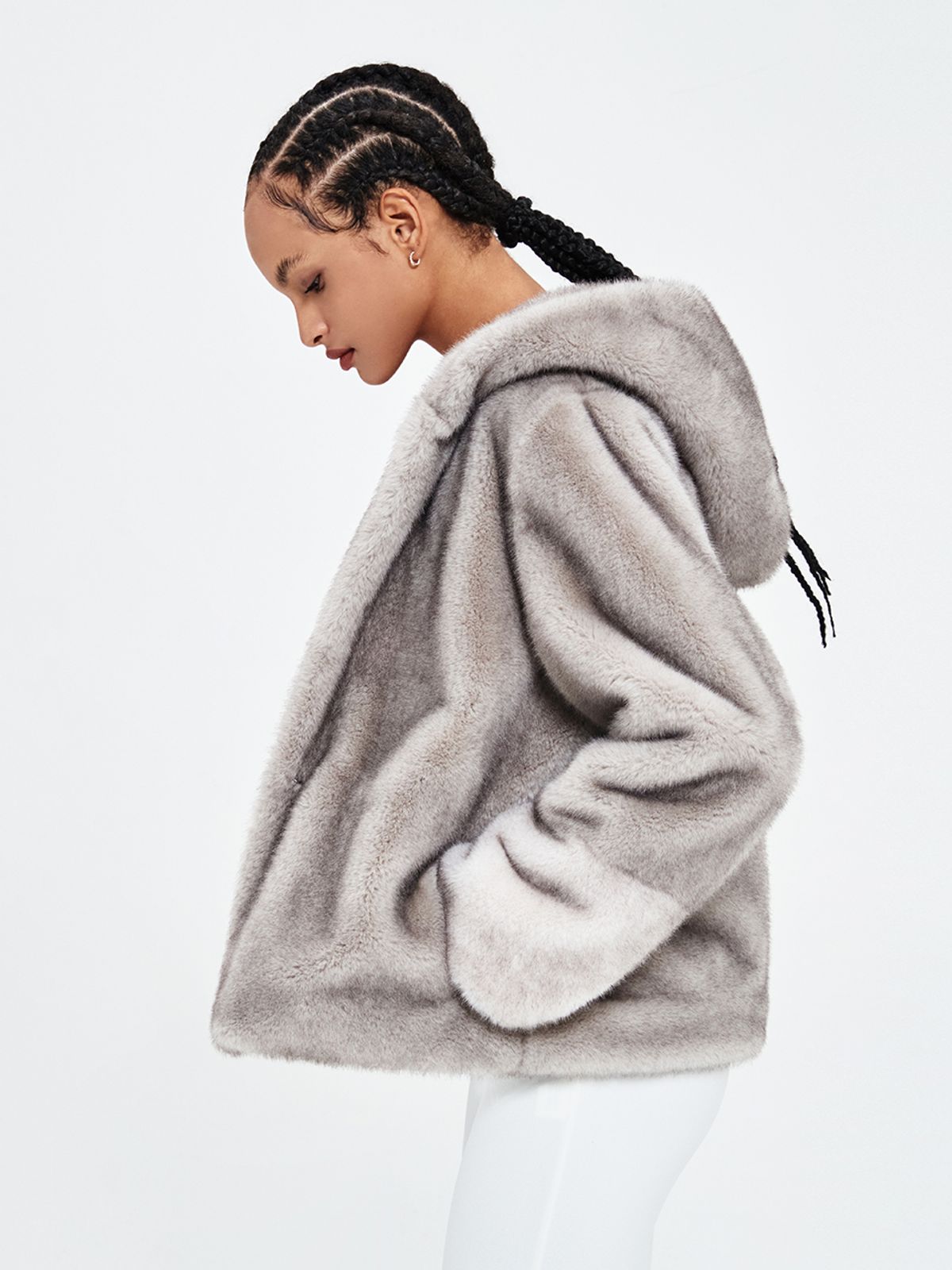 해브레스(HAVELESS) MOANA HOODIE FUR JACKET