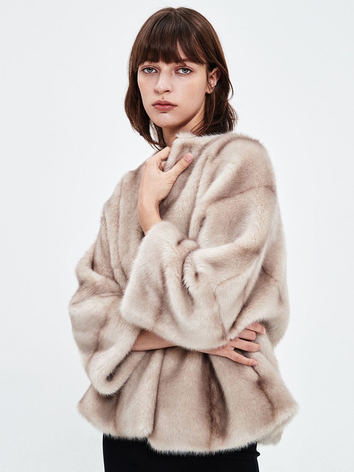 해브레스(HAVELESS) COLETTE FUR JACKET BEIGE