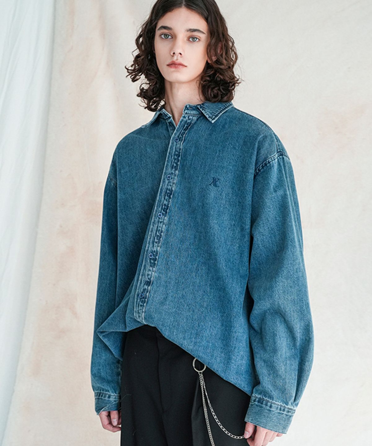 어반드레스(AVANDRESS) AV Denim Shirt - 3COL