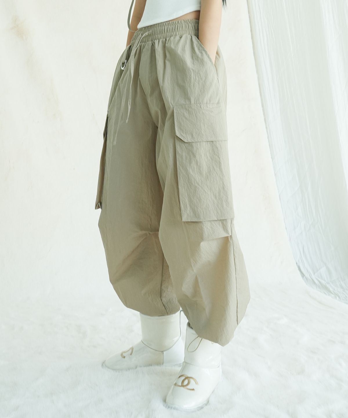 어반드레스(AVANDRESS) Tarslan Big Pocket Wide String Pants - 5COL