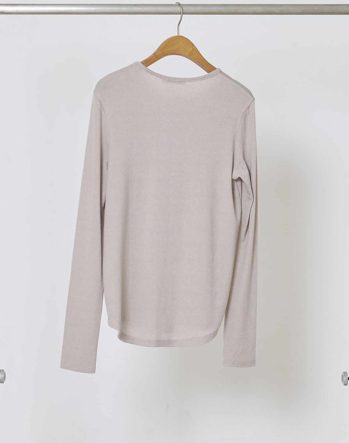 마누엘 에 기욤(MANUELLE ET GUILLAUME) Wool jersey sleek neck top warm beige