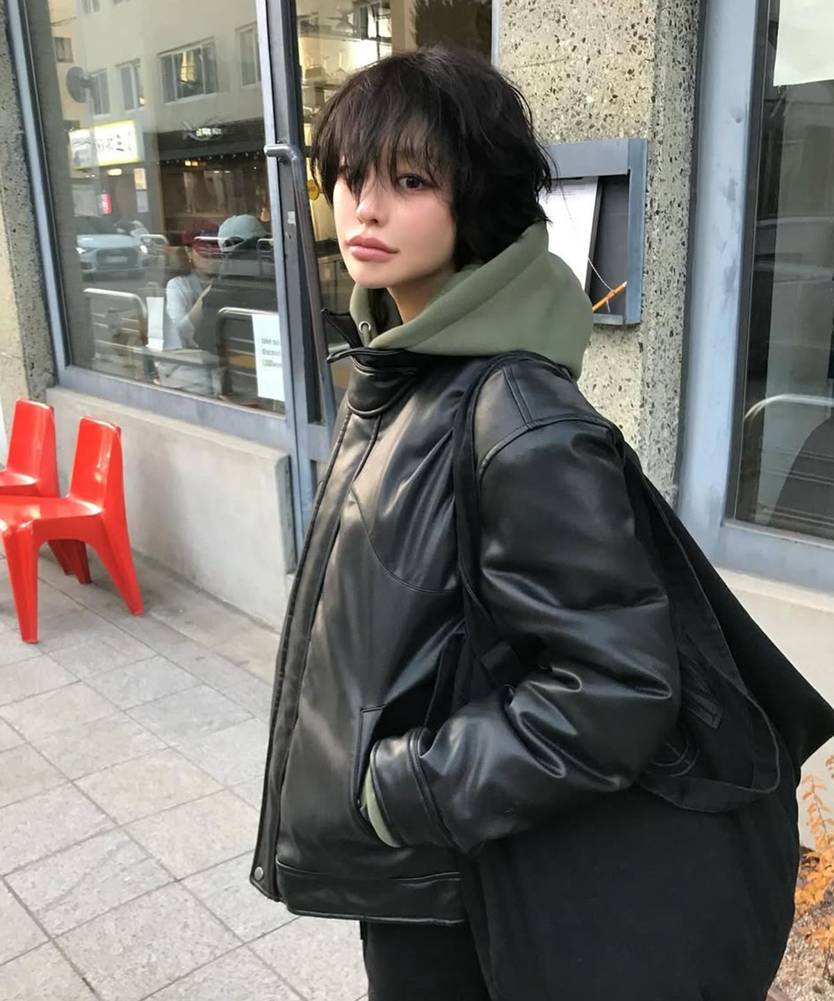 문선(MOONSUN) UNISEX Vegan Leather Goose-Down Puffer Blouson [Black]